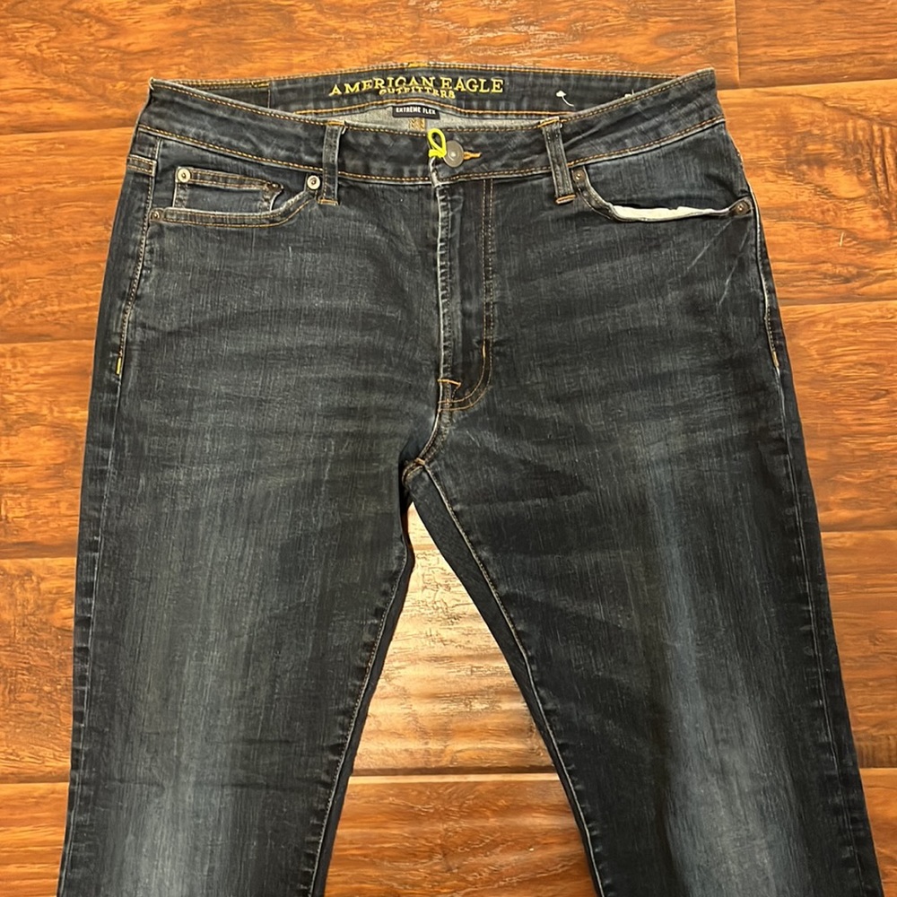 American eagle men slim Blue Jeans - Picture 2 of 11